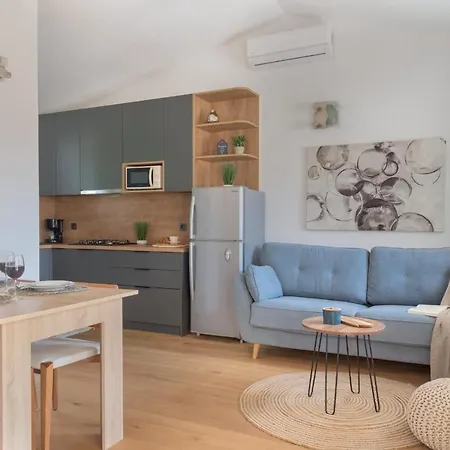 Cozy - 100m From The Punta * Pakoštane